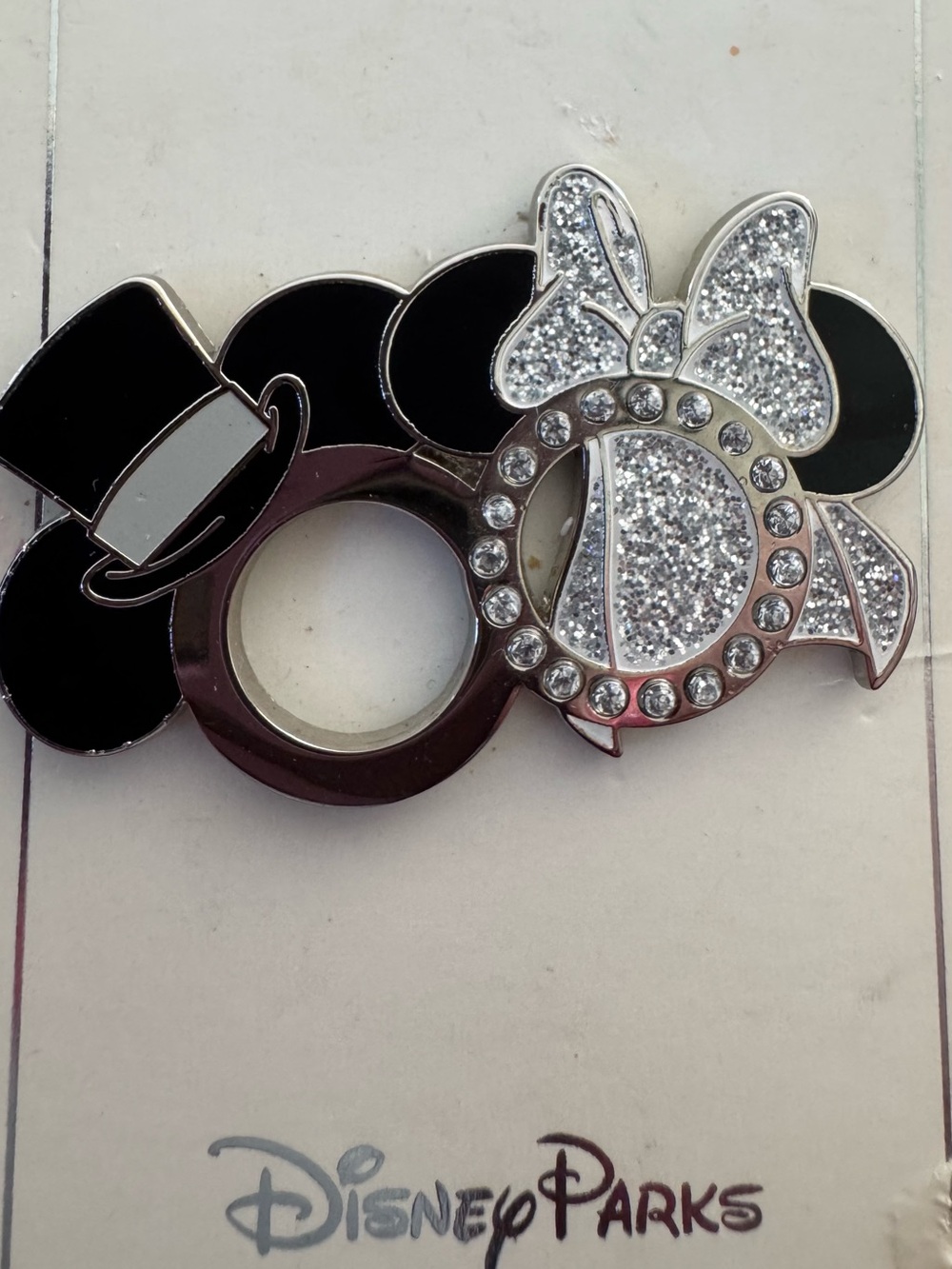 EUC Disney Parks Mickey’s Top Hat & Minnie’s Bow Wedding Rings Set Trading Pin